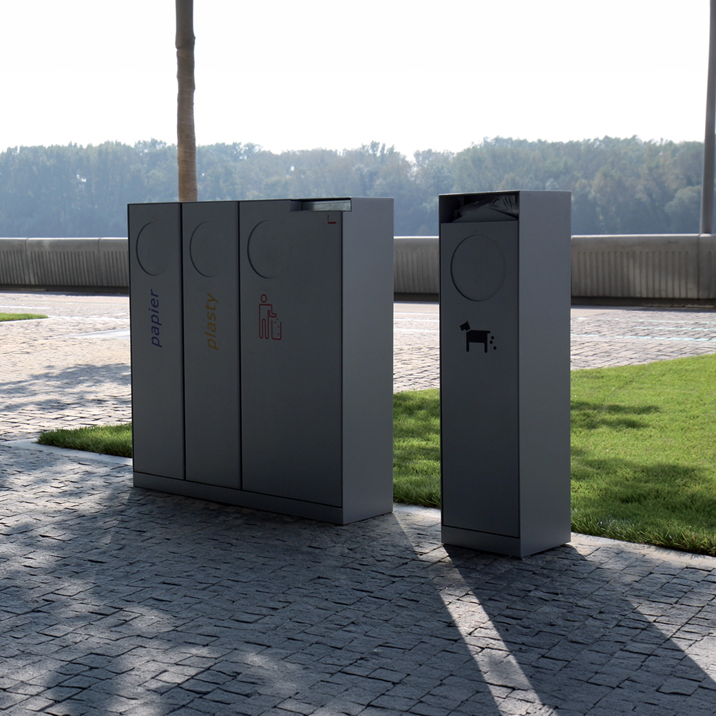 Garbage / Trash Bin