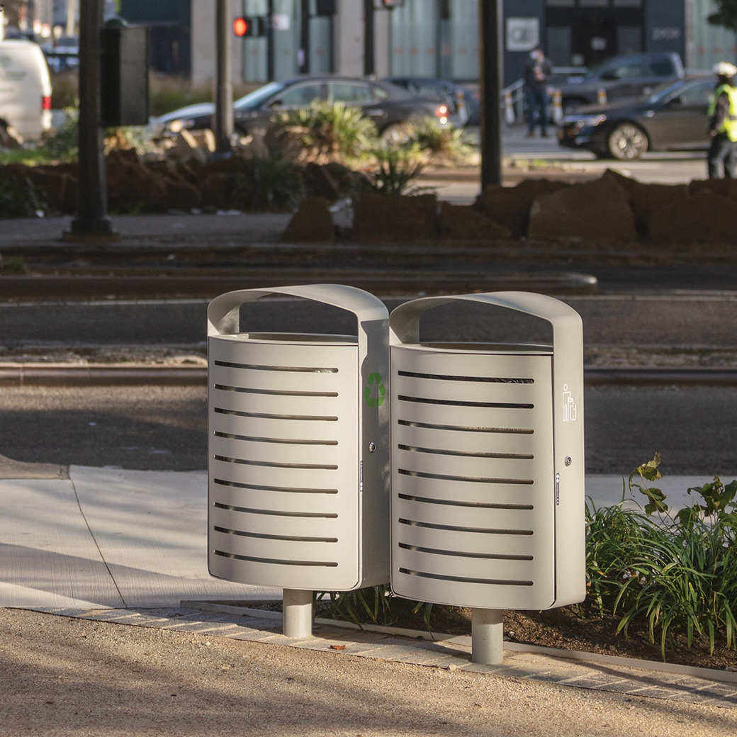 Garbage / Trash Bin