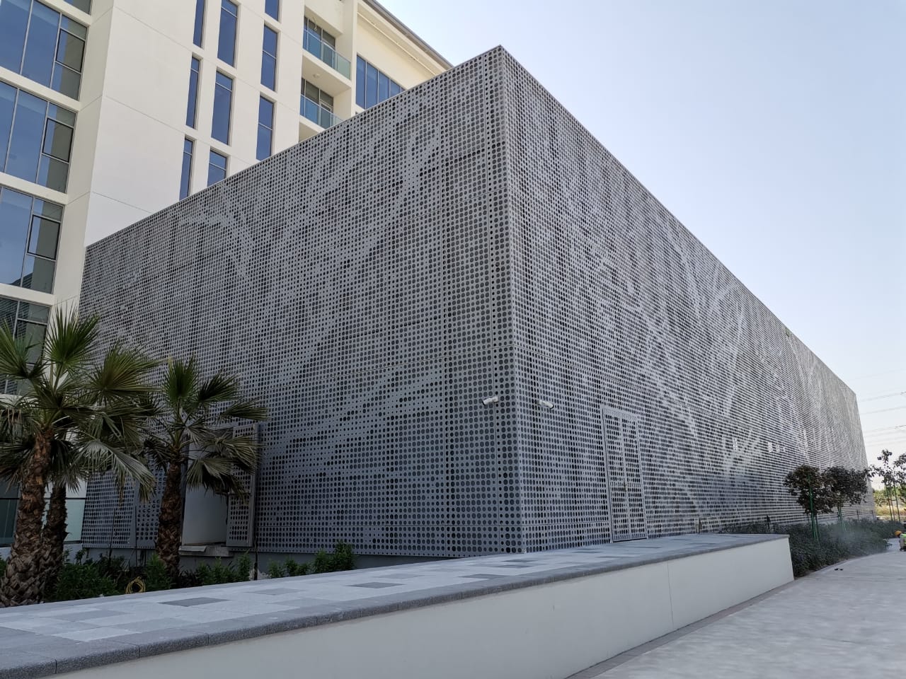 Car Parking Facade